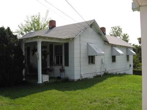 2413 Dunkirk AVE NE, Roanoke, VA 24012