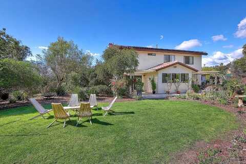 3625 Country Meadow Ln, Escondido, CA 92025