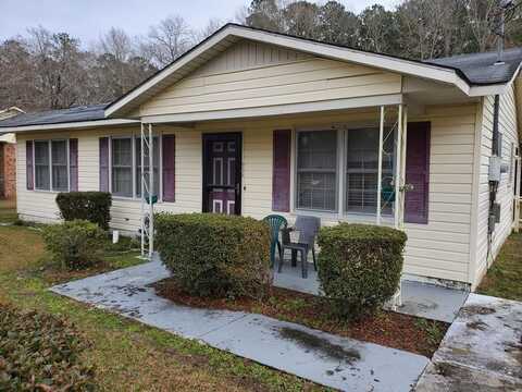 924 Berry Street, Manning, SC 29102