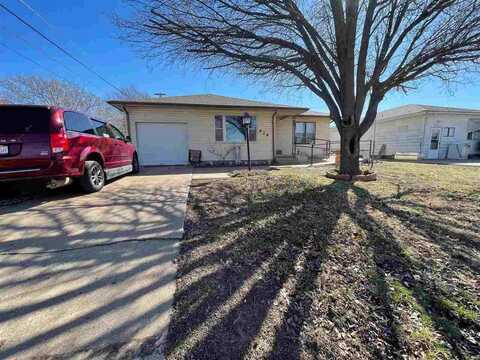 929 N Elm Street, Ponca City, OK 74601