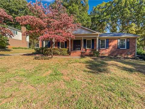 120 Village Lane, Greensboro, NC 27409