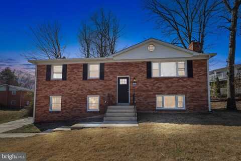 7701 BERRY PLACE, DISTRICT HEIGHTS, MD 20747