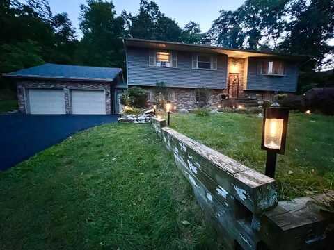 494 Dewitt Mills, Kingston, NY 12401