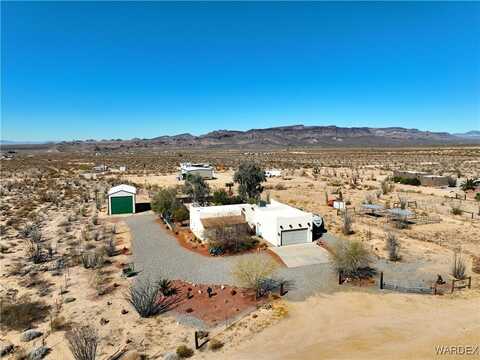 14105 S Cactus Road, Yucca, AZ 86438