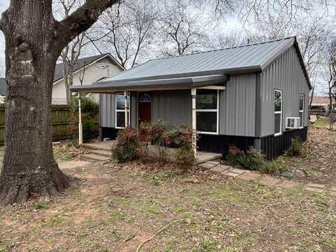 105 & 103 N Oak Street, Lorena, TX 76655