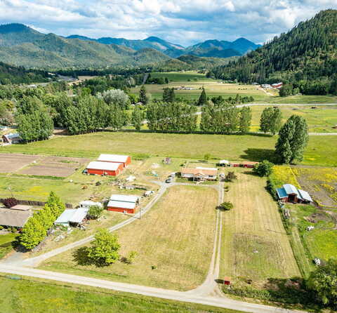 Rogue River, GOLD HILL, OR 97525