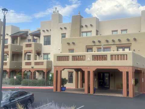 Vegas Verdes Drive, Santa Fe, NM 87507