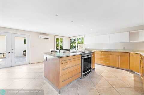 19Th, WILTON MANORS, FL 33305