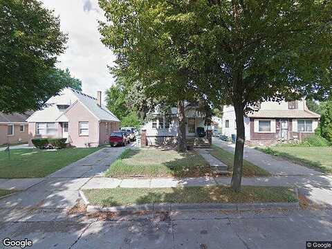 54Th, MILWAUKEE, WI 53218