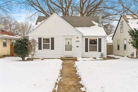 Standish, MINNEAPOLIS, MN 55417