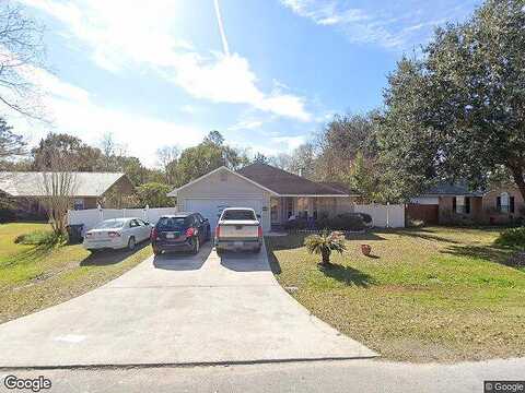 Linda, MACCLENNY, FL 32063