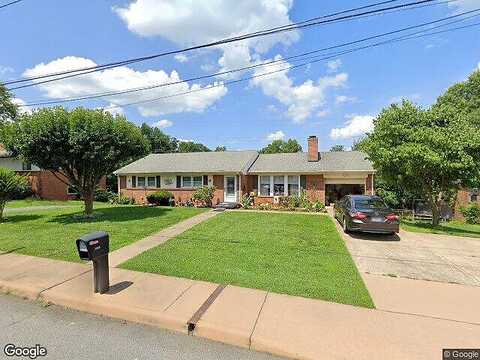 Angus, CHARLOTTESVILLE, VA 22901