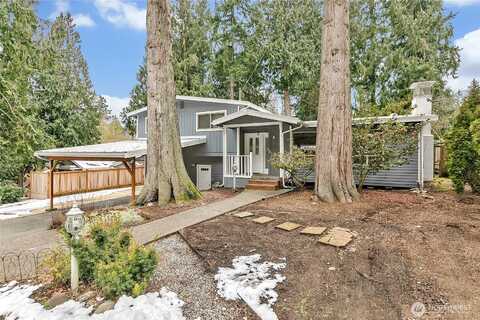 1St, EVERETT, WA 98208