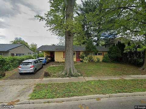 Tapered Oak, LEVITTOWN, PA 19054