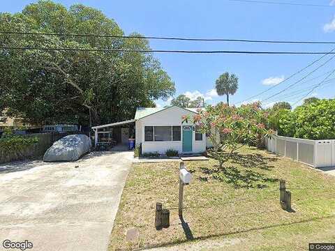 Pine, JENSEN BEACH, FL 34957