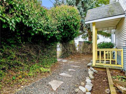 4Th, PORT TOWNSEND, WA 98368