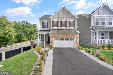 Wood Glen, FAIRFAX, VA 22032