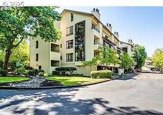 Wimbledon, EUGENE, OR 97401