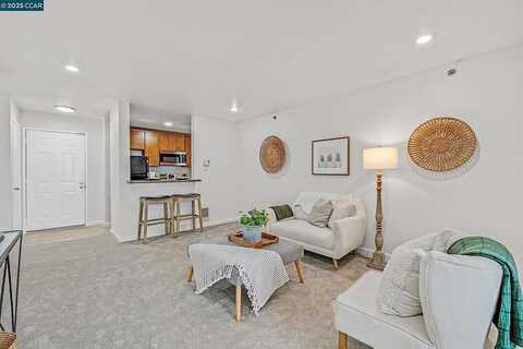 Highgate, HAYWARD, CA 94544