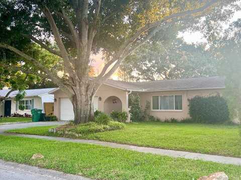 111Th, LARGO, FL 33778