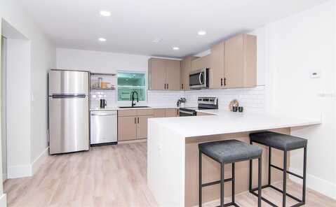 Cameron, TAMPA, FL 33611