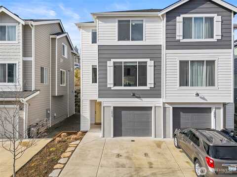 Kings Landing, BREMERTON, WA 98311