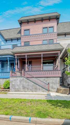 Grand, EAU CLAIRE, WI 54703