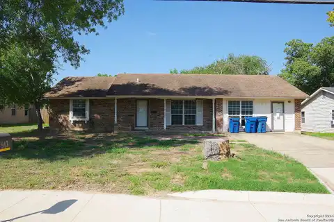 Bryant, PLEASANTON, TX 78064