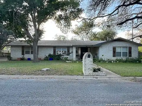 Oakcrest, PLEASANTON, TX 78064