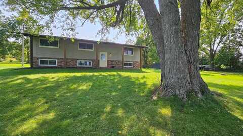 70Th, CLAYTON, WI 54004