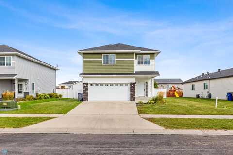 26Th, MOORHEAD, MN 56560