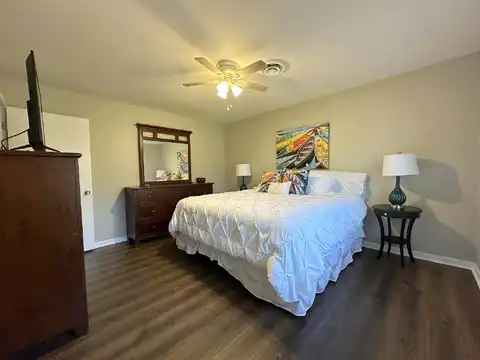 Pine, WOODVILLE, TX 75979