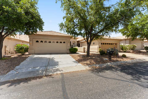 Casual, TUCSON, AZ 85739