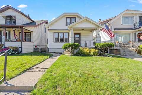 71St, MILWAUKEE, WI 53219