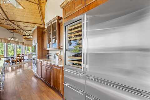 Lindberg, RAINIER, OR 97048