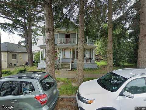 25Th, SEATTLE, WA 98117
