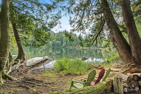 Lake Walker, ENUMCLAW, WA 98022