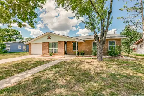 Harvey, PLEASANTON, TX 78064