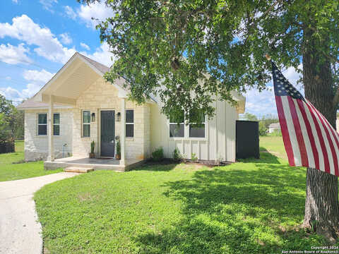 River Oaks, INGRAM, TX 78025