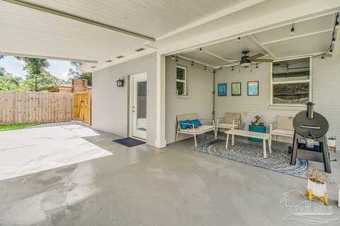 Hayes, PENSACOLA, FL 32503