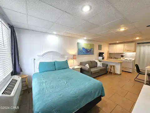Front Beach, PANAMA CITY BEACH, FL 32413