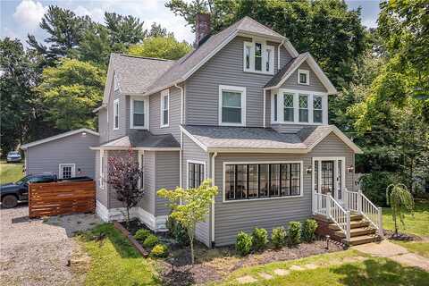 Hall, SHARON, PA 16146