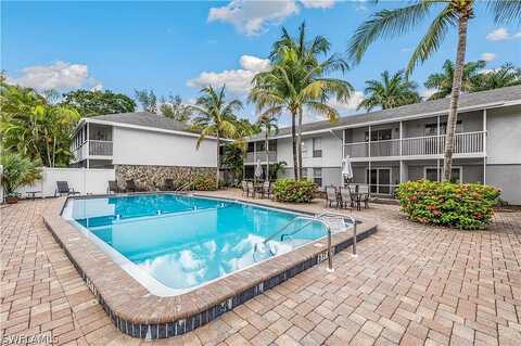 Maravilla Avenue, Fort Myers, FL 33901