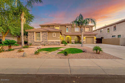 Rafael, MESA, AZ 85212