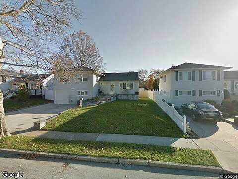 Ralph, SEAFORD, NY 11783