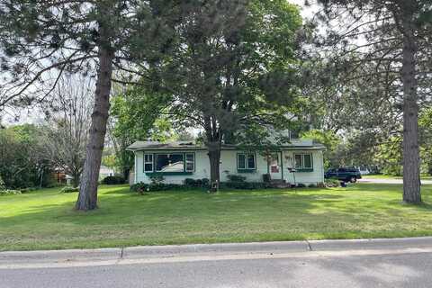 Grove, MORA, MN 55051