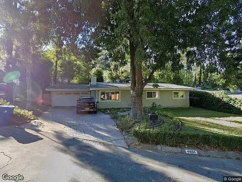 Excelente, WOODLAND HILLS, CA 91364