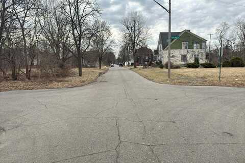 Canton, DETROIT, MI 48211