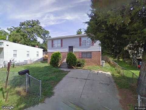 L, FAIRMOUNT HEIGHTS, MD 20743