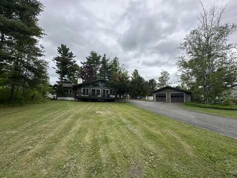 3 Button Brook Parkway, Peru, NY 12972